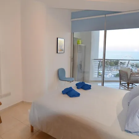 Awesome Sea & Marina View Center 1 Bdr Flat Appartement