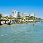 Διαμέρισμα Awesome Sea & Marina View Center 1 Bdr Flat