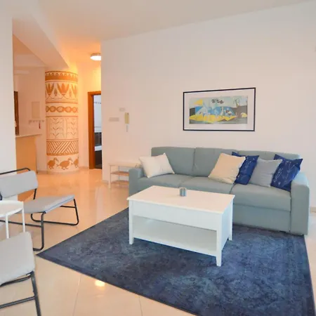 Διαμέρισμα Awesome Sea & Marina View Center 1 Bdr Flat