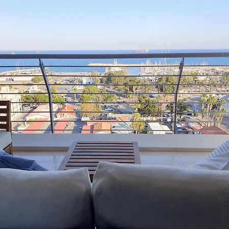 Awesome Sea & Marina View Center 1 Bdr Flat *