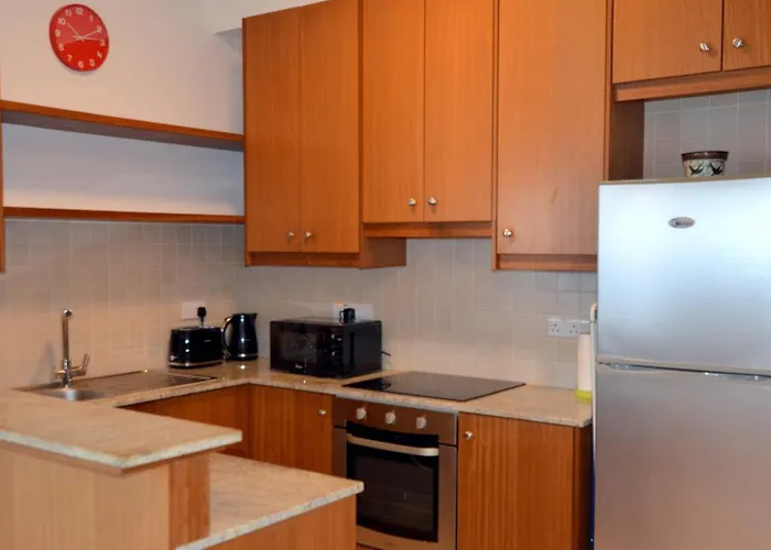 Apartament Awesome Sea & Marina View Center 1 Bdr Flat