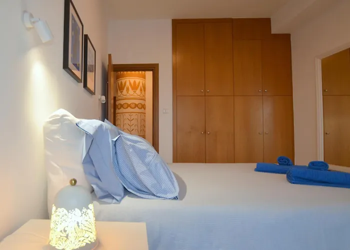 Awesome Sea & Marina View Center 1 Bdr Flat Apartament *